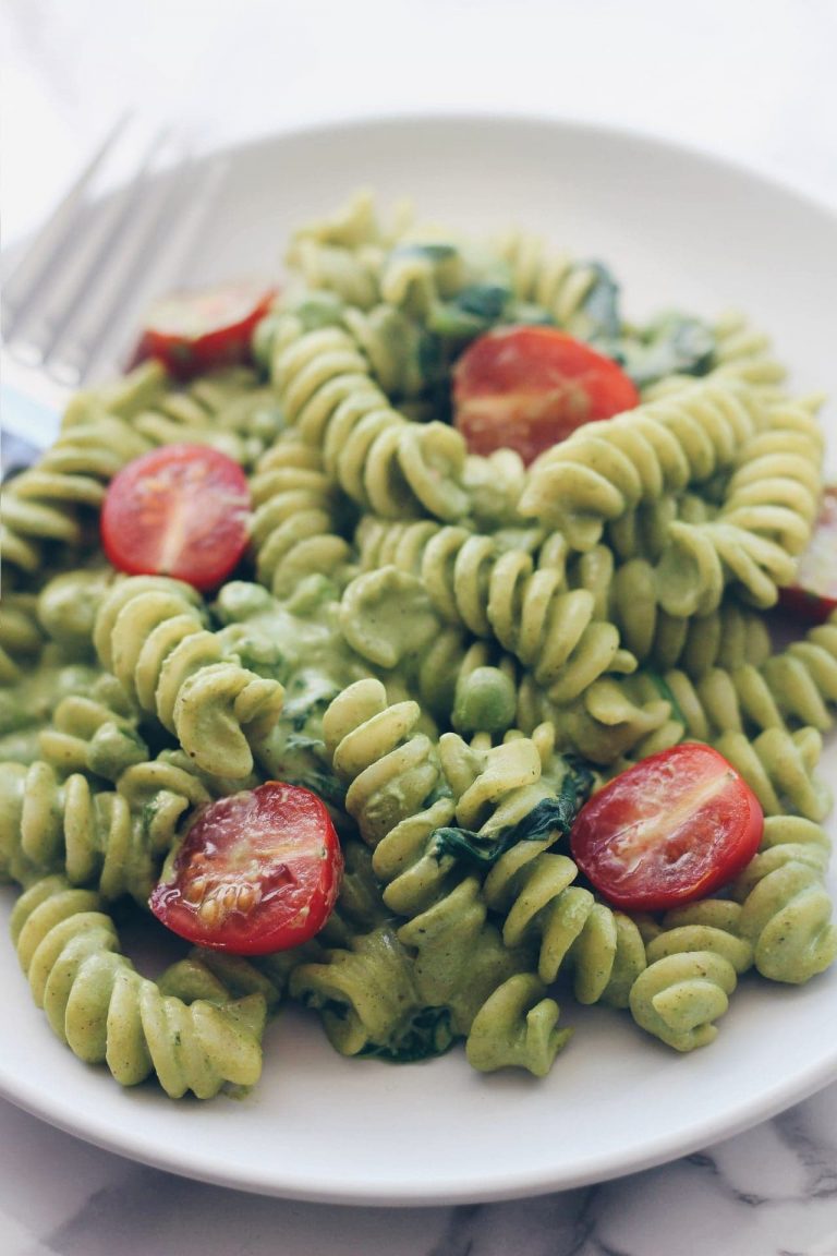 Makaronai su pistacijų pesto
